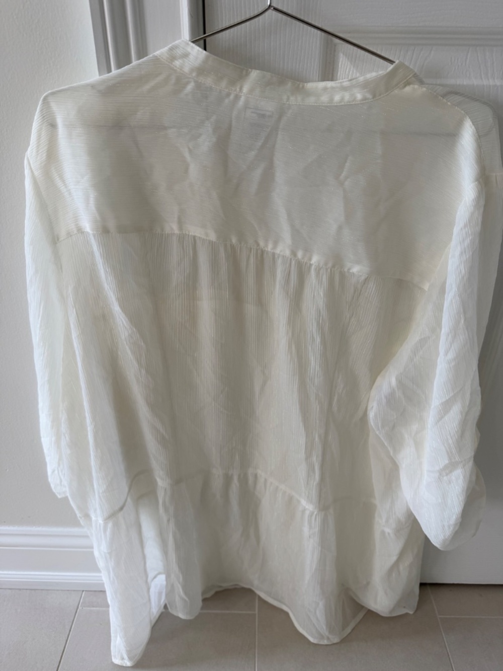 Elegant women’s blouse - Picture 5 of 5